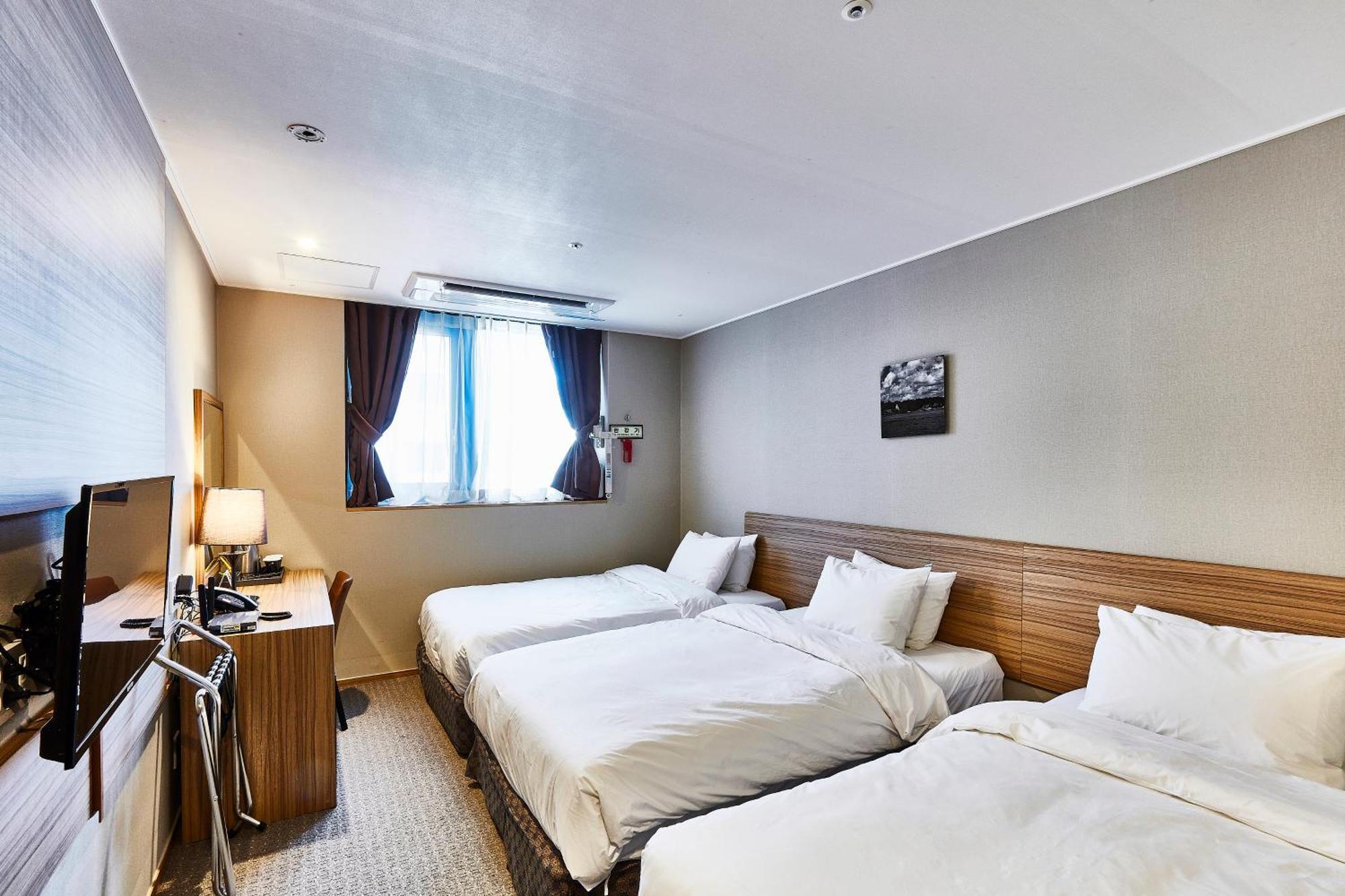Golden Harbor Hotel Pyeongtaek Exterior foto